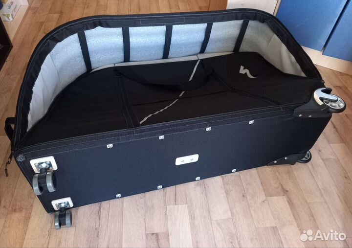 Чемодан для велосипеда