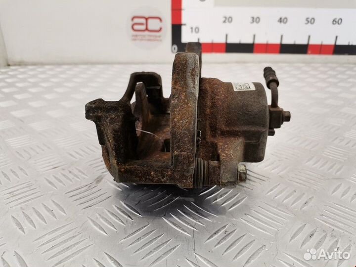 Суппорт передний левый Chevrolet Malibu 9 2017