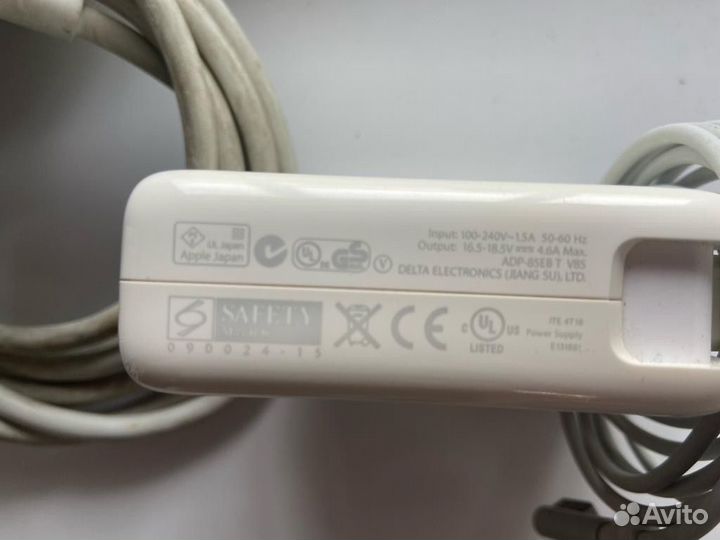 Адаптер питания для Macbook