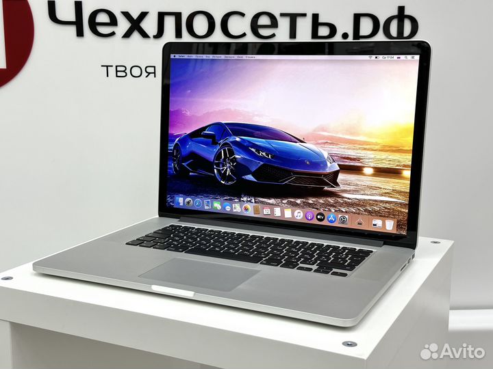 Macbook Pro 15 Retina 512Gb Core i7 идеальный