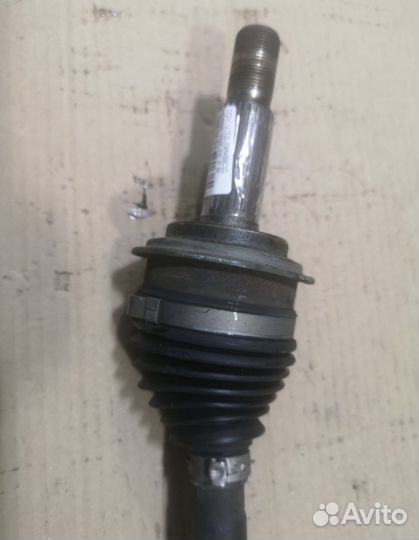 Привод передний правый toyota vitz ncp90 1nz-fe