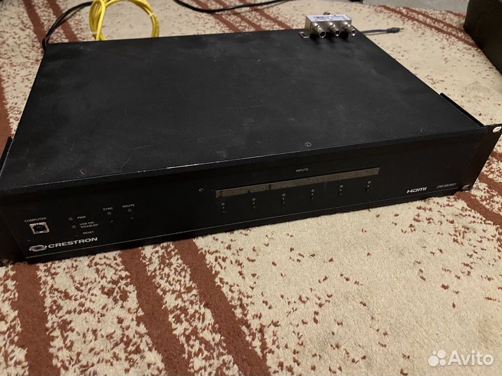 Crown CDi 1000; Crestron MC3,DM-MD6X1,Din-Dali-2