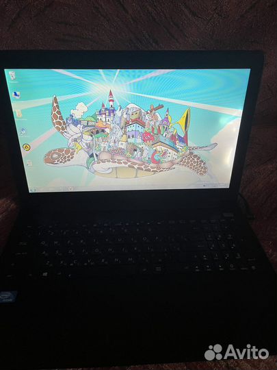 Ноутбук asus