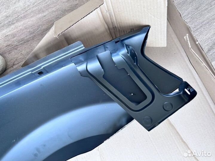 Крыло переднее левое Renault Logan 1