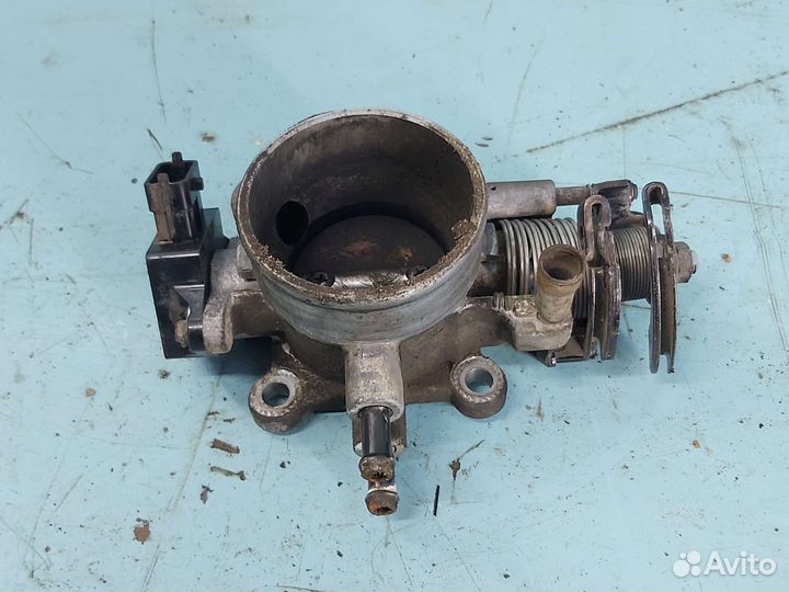 Дроссельная заслонка Hyundai Elantra XD 2.0