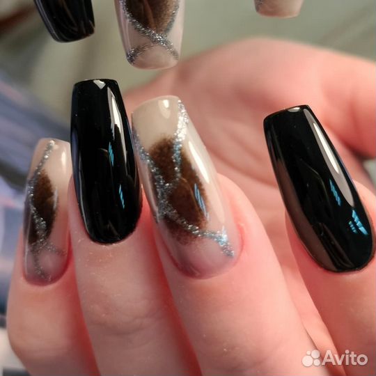 Маникюр педикюр