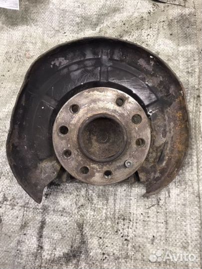 Ступица зад правая цапфа Opel Astra G H Zafira A B