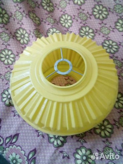 Продам светильник