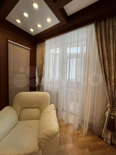 2-к. квартира, 126 м², 6/14 эт.