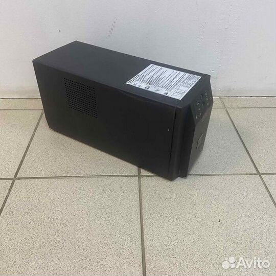 Ибп APC SMART UPS 1000