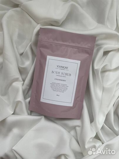 Клубничный скраб для тела ручной работы