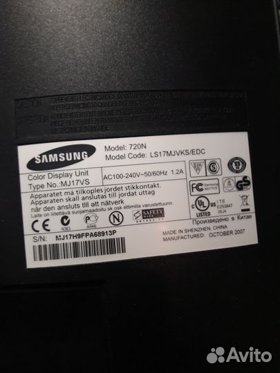 Монитор samsung