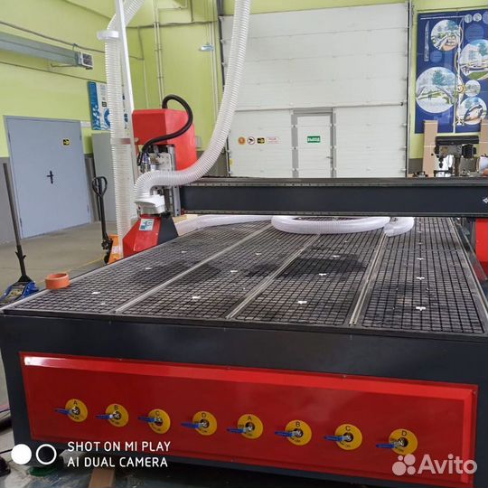 Фрезерный станок с чпу 2100x3000x200мм 3,0 кВт *