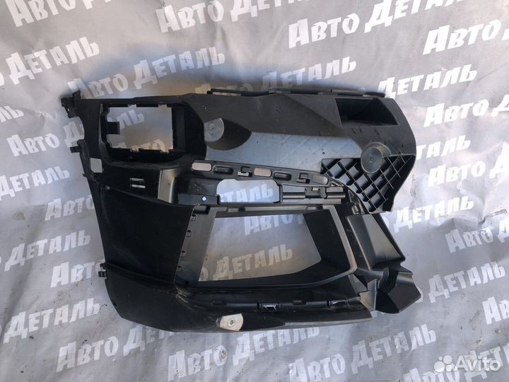 Кронштейн бампера передний правый Bmw 5Er G30