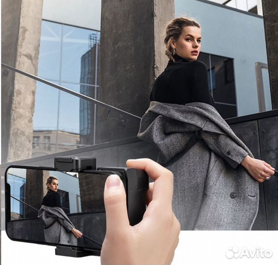 Держатель смартфона с подсветкой и Bluetooth