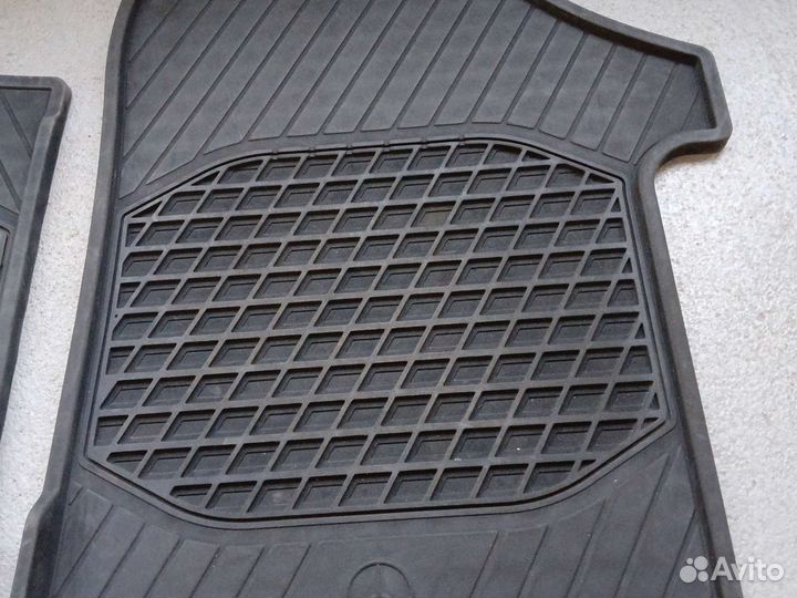 Автомобильные коврики резиновые Mercedes Vito 447