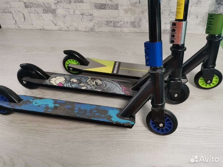 Трюковой самокат новый