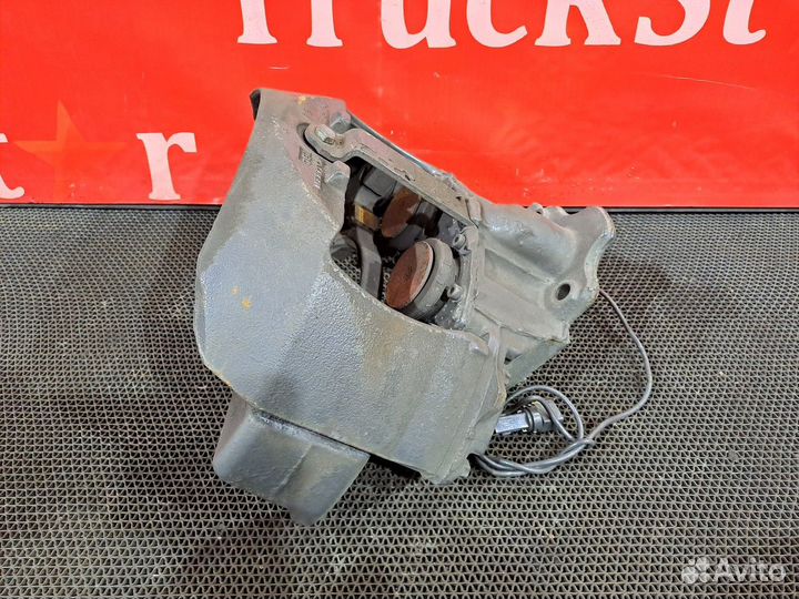 Суппорт правый