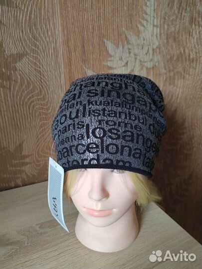 Шапка новая