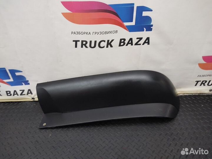 Накладка бампера нижняя левая Iveco Stralis