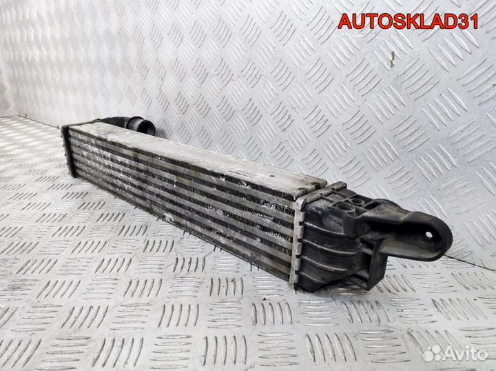 Интеркулер Opel Meriva A 1,7 Z17DTR 52414109