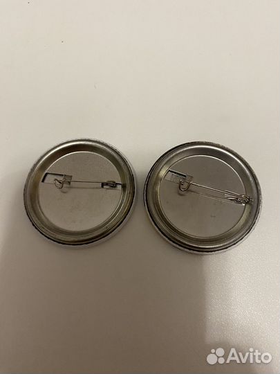 Значки stray kids