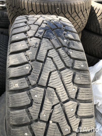 Pirelli Ice Zero 215/65 R17 103T
