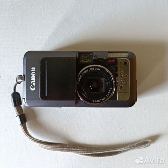 Canon PowerShot S70