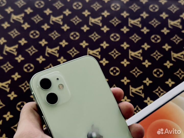 iPhone 12, 128 ГБ