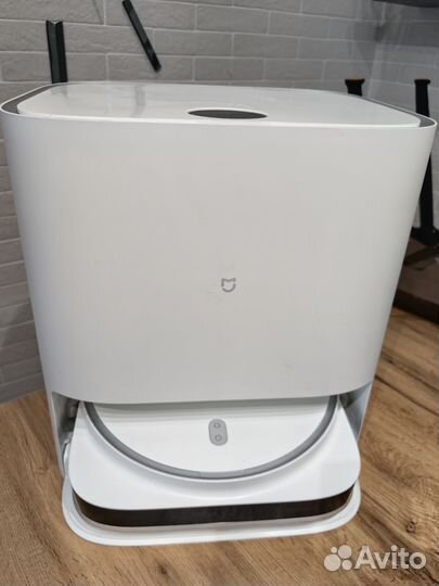 Робот пылесос моющий Xiaomi Dreame w10