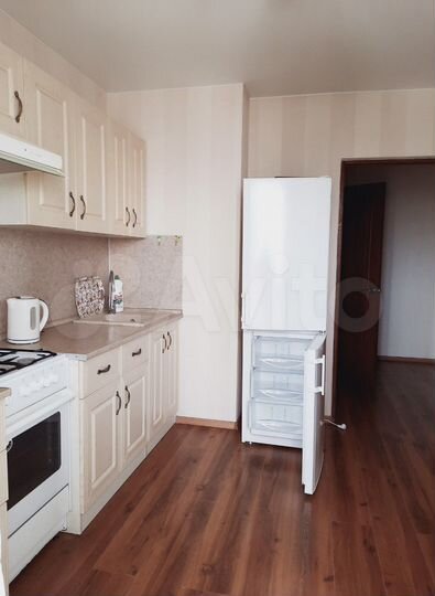 1-к. квартира, 43 м², 7/10 эт.