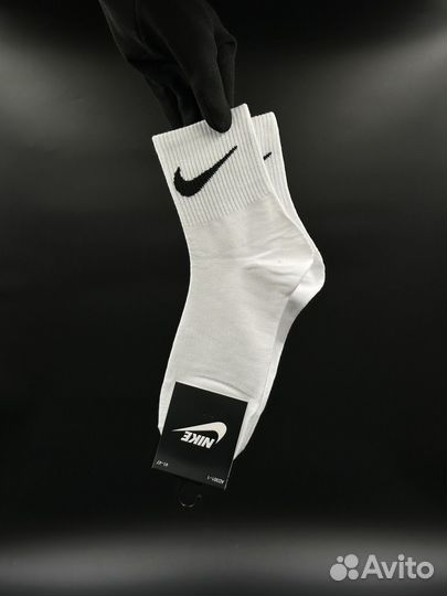 Носки Nike унисекс белые