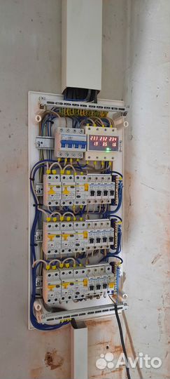 Услуги Электрика. Частный мастер. Электрик