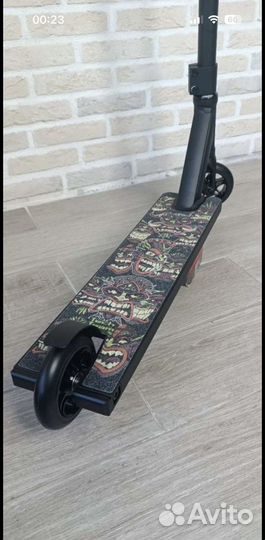 Трюковой самокат voodoo