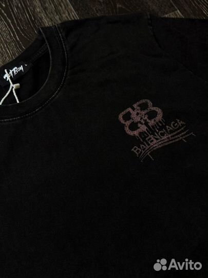 Футболка Balenciaga