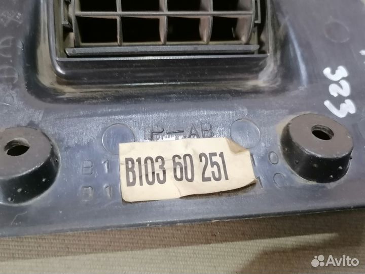 Воздуховод торпедо Mazda 323 5E 1.5 1980-1989