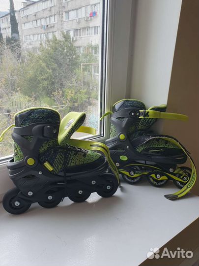 Роликовые коньки раздвижные