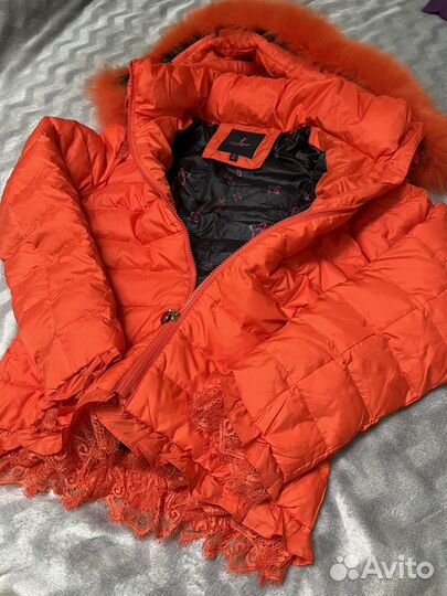 Пуховая куртка женская