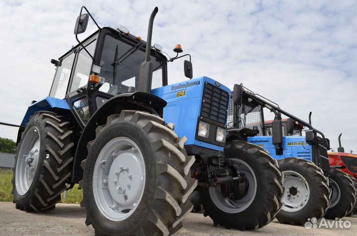 Трактор МТЗ (Беларус) 82.1-23/12, 2023