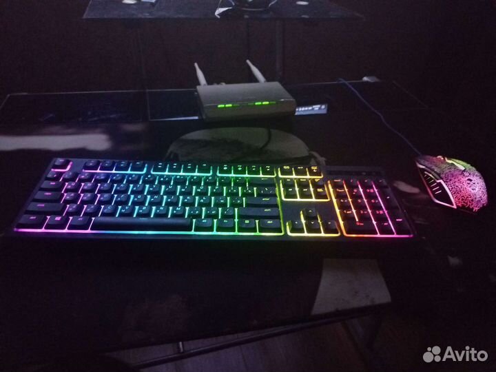 Игровая клавиатура razer