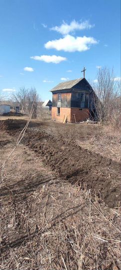 Дом 10 м² на участке 6 сот.