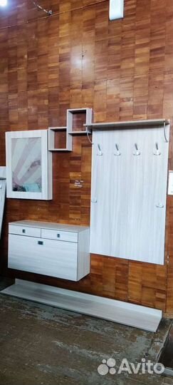 Прихожая подвесная