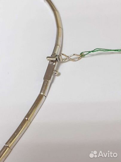 Золотое колье с бриллиантами и сапфирами 750 пробы