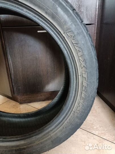 Maxtrek Mud Trek 205/50 R17 93H