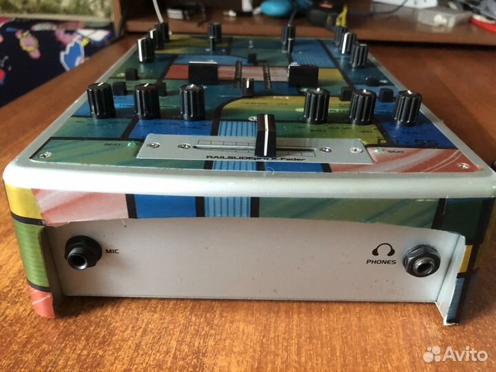 Dj микшерный пульт. Omnitronic