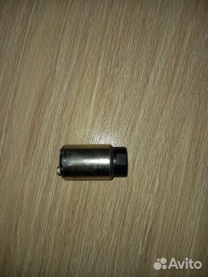 Топливный насос Toyota auris