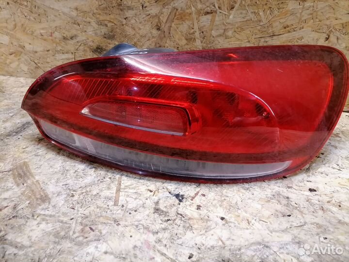 Фонарь правый Volkswagen Scirocco