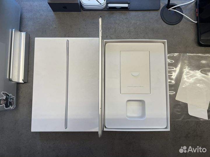 Apple iPad air 2 белый 64gb wi-fi + celular (sim)