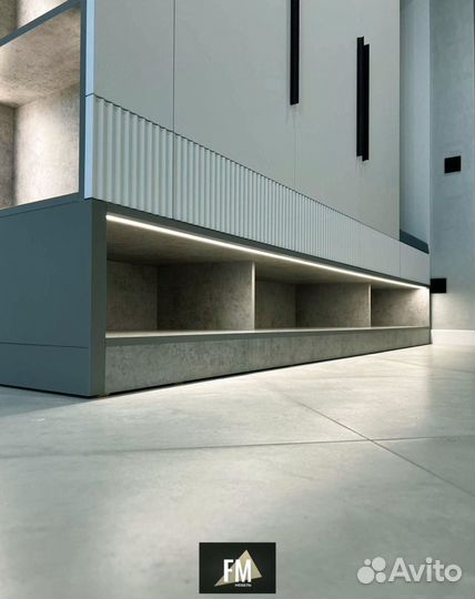 Современный шкаф