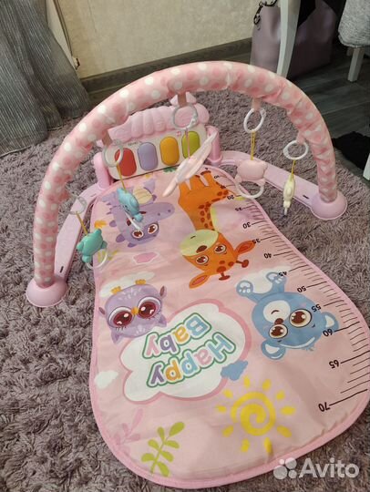 Развивающий детский коврик с пианино и игрушками